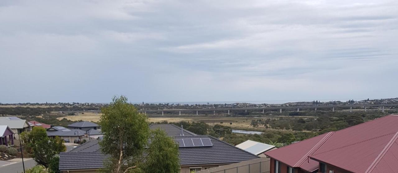 Cascabelbnb Private 2Br Apartment Noarlunga ภายนอก รูปภาพ